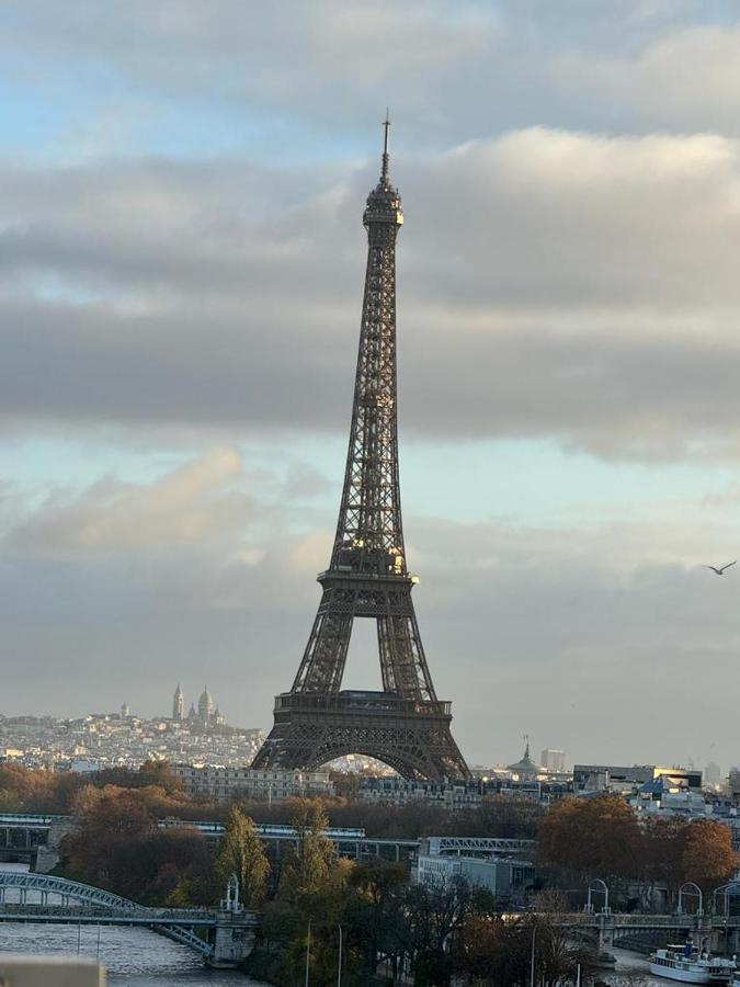 Appartement Vue Tour Eiffel Paris 16 Eme Exterior photo