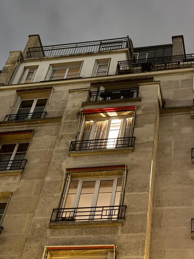 Appartement Vue Tour Eiffel Paris 16 Eme Exterior photo